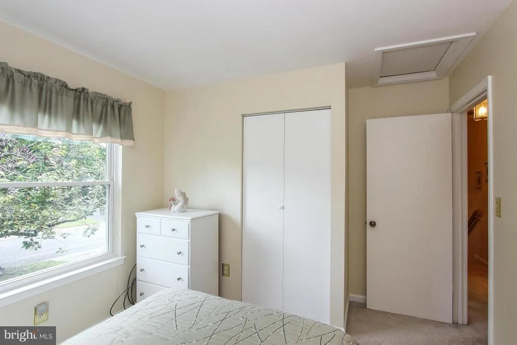Photo of 19008 MCFARLIN DRIVE