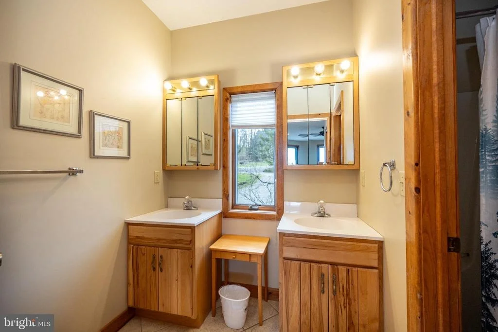 Photo of 110 HIGHLINE DRIVE