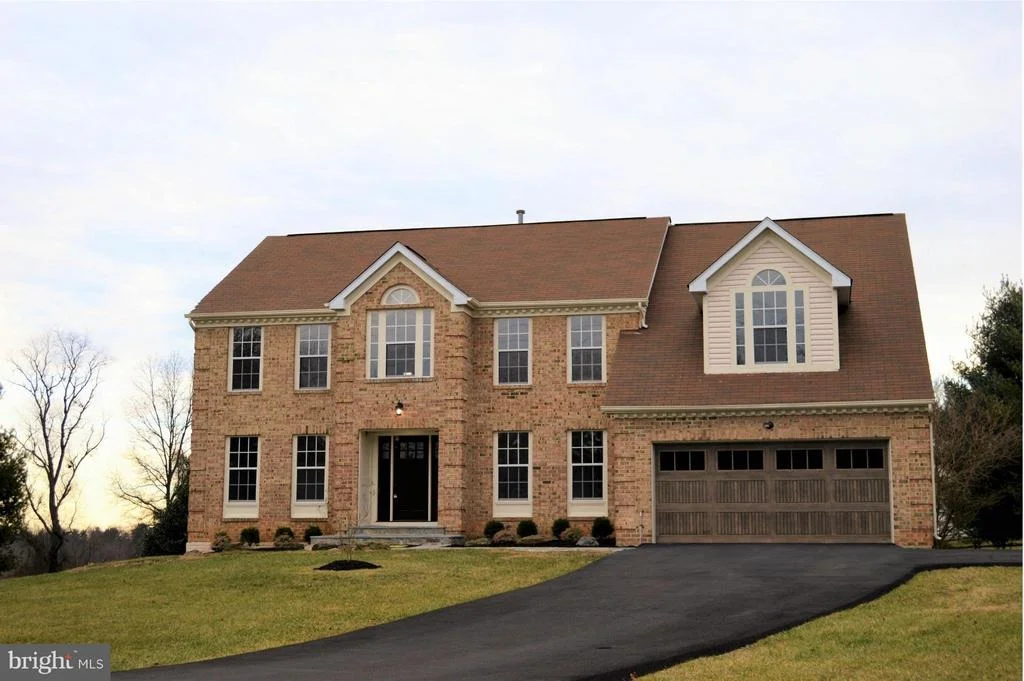 Photo of 6404 STREAM VALLEY WAY