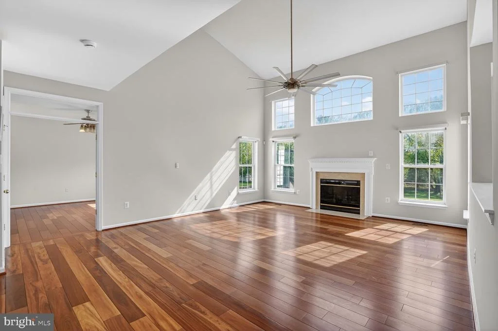 Photo of 25845 SPRING FARM CIRCLE