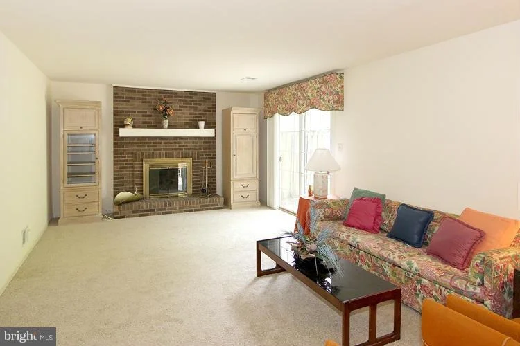 Photo of 13126 VENETIAN ROAD