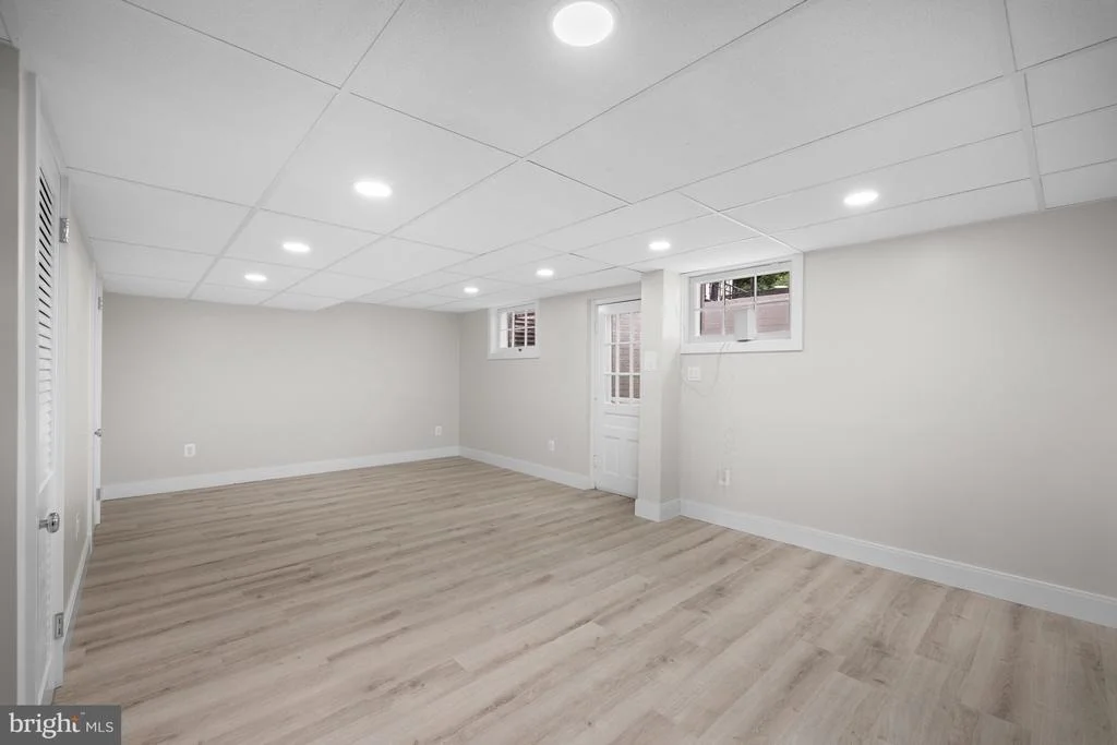Photo of 8015 GLENDALE ROAD