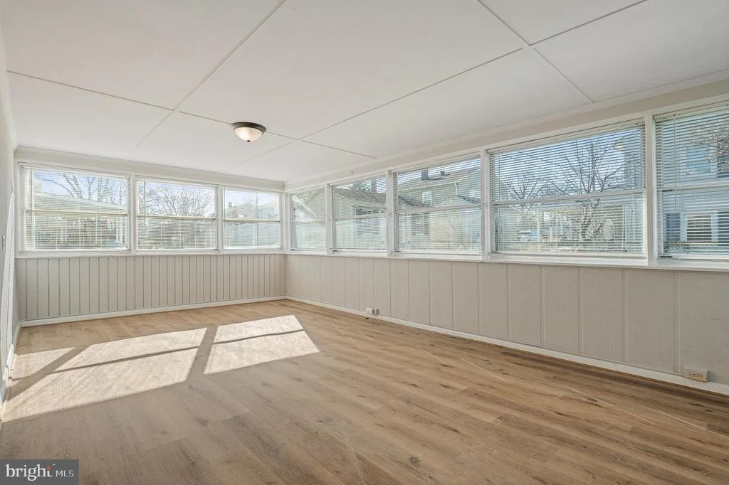 Photo of 312 N HAMMONDS FERRY RD