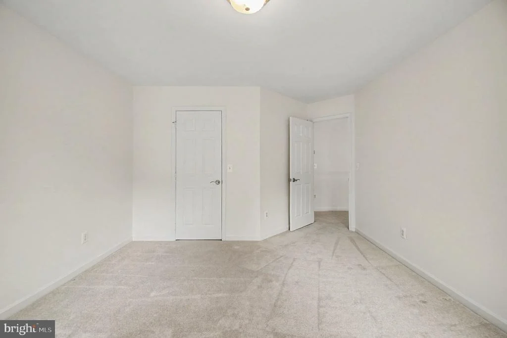 Photo of 7182 BREWSTER LANE