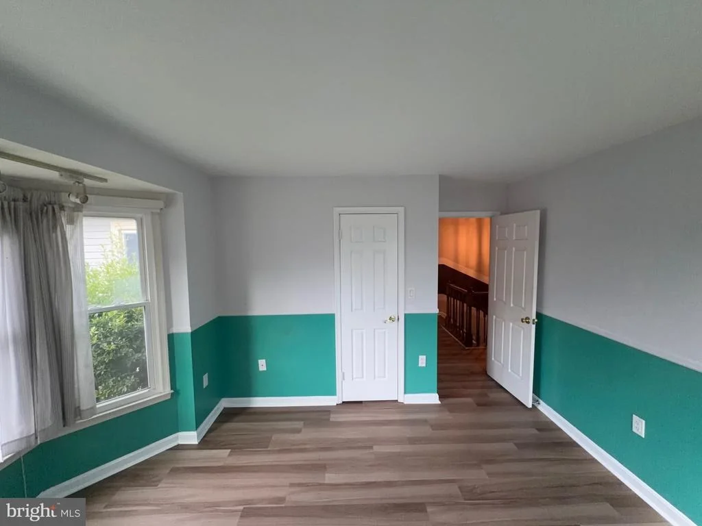 Photo of 9348 CREEKVIEW DRIVE