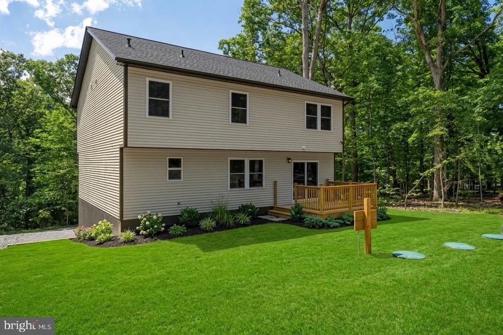 Photo of 448 CEDAR LANE