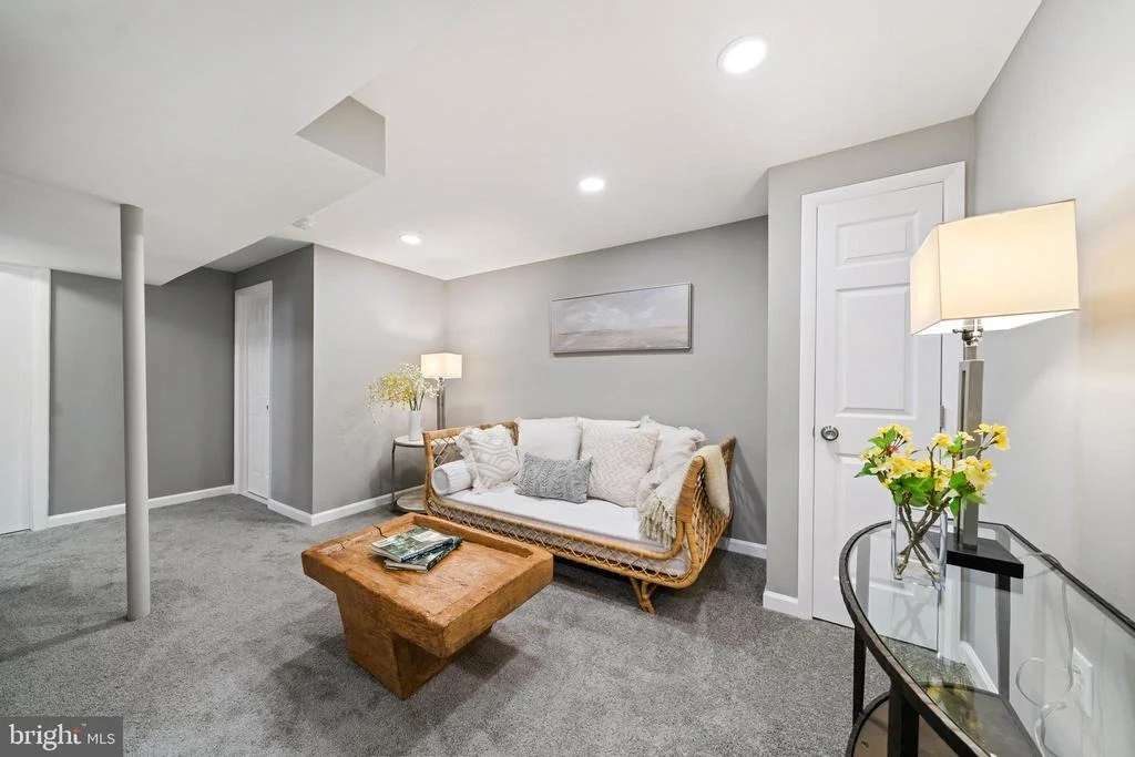 Photo of 16 TURK GARTH