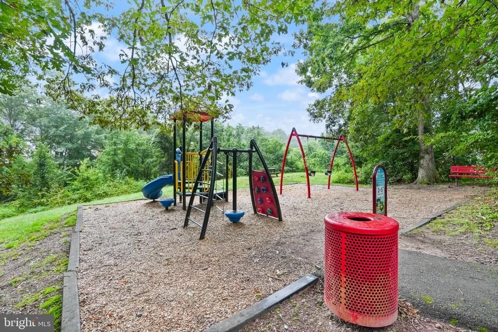 Photo of 13917 STONEFIELD DRIVE