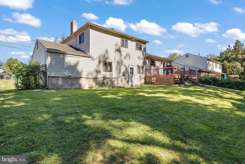 Photo of 8 NEPONSET ROAD