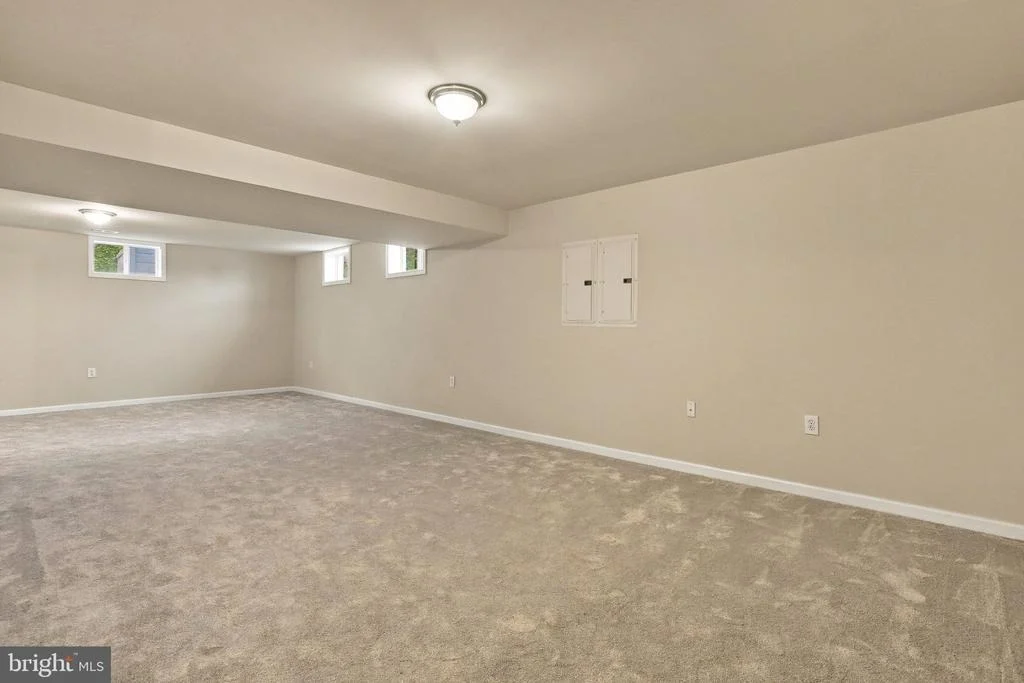 Photo of 49 APPOMATTOX LANE