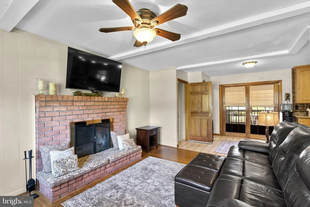 Photo of 5008 LAKE CIRCLE W