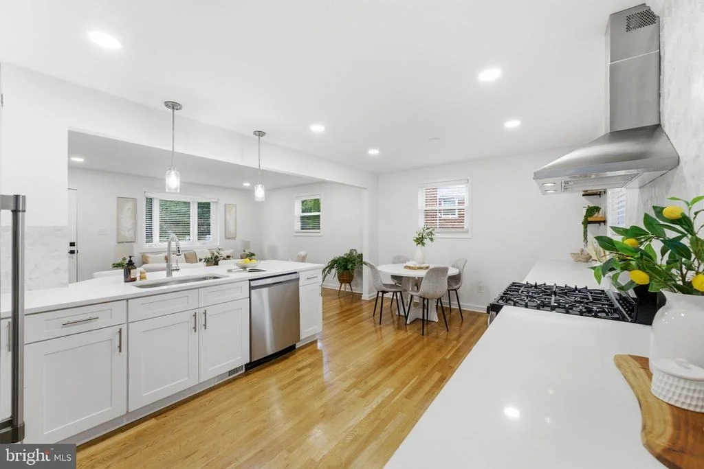 Photo of 10811 TENBROOK COURT