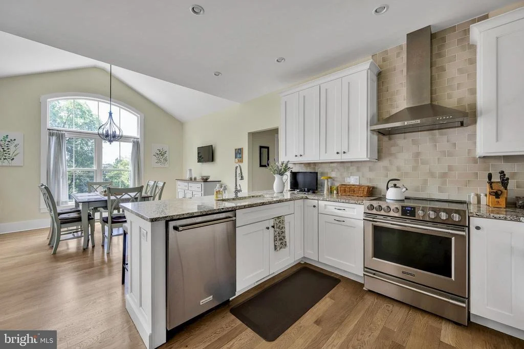 Photo of 203 CHANDLER STREET