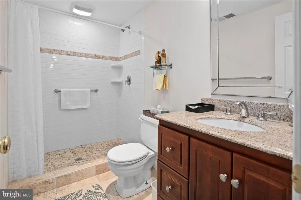 Photo of 9352 MOUNT VERNON CIRCLE
