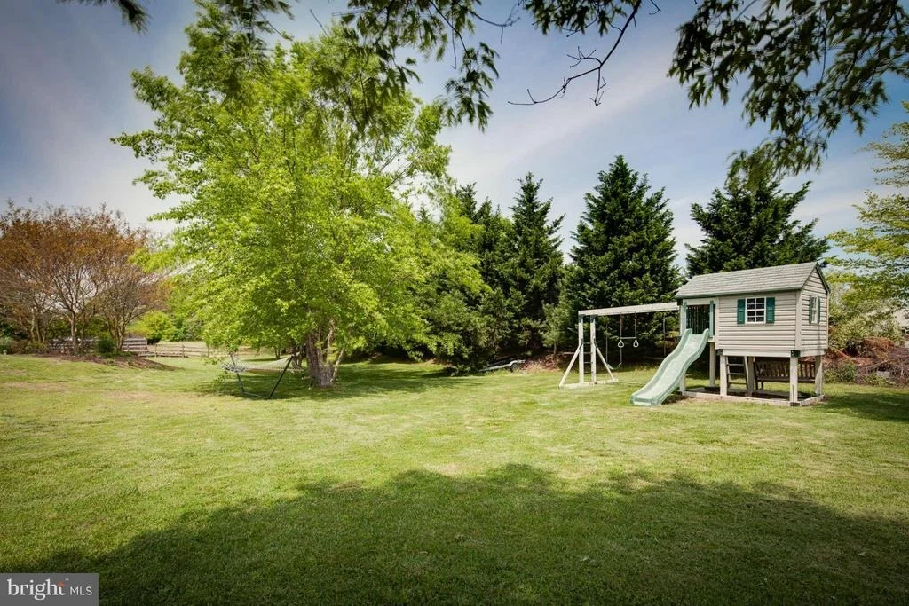 Photo of 1343 ANGLESEY DRIVE