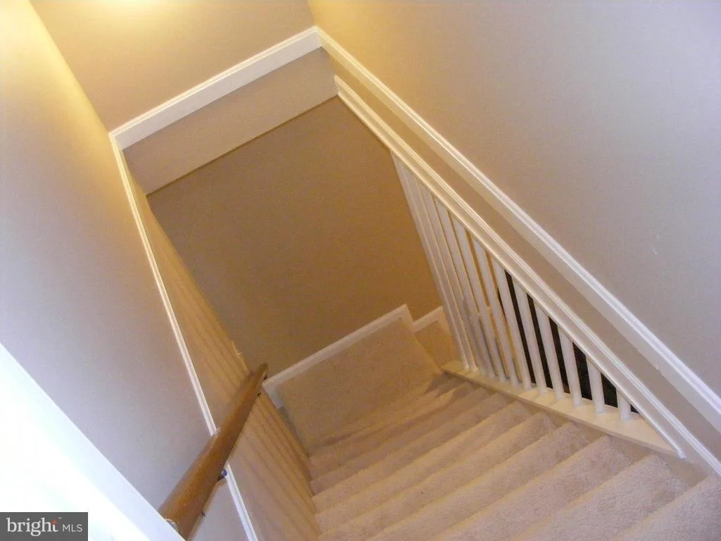 Photo of 17104 WATERLOO ROAD