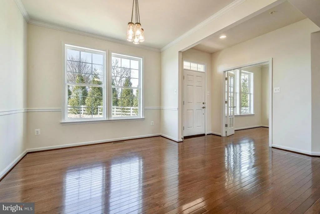 Photo of 25008 OAK DRIVE