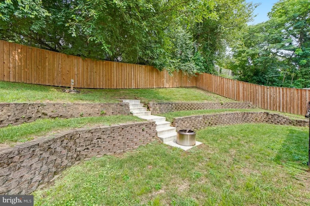 Photo of 4313 IVY GLEN ROAD