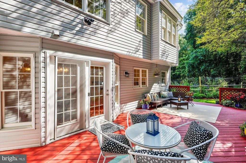 Photo of 19802 SHADY BROOK WAY