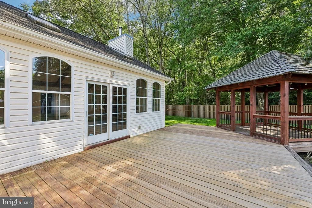 Photo of 683 POWHATAN BEACH ROAD
