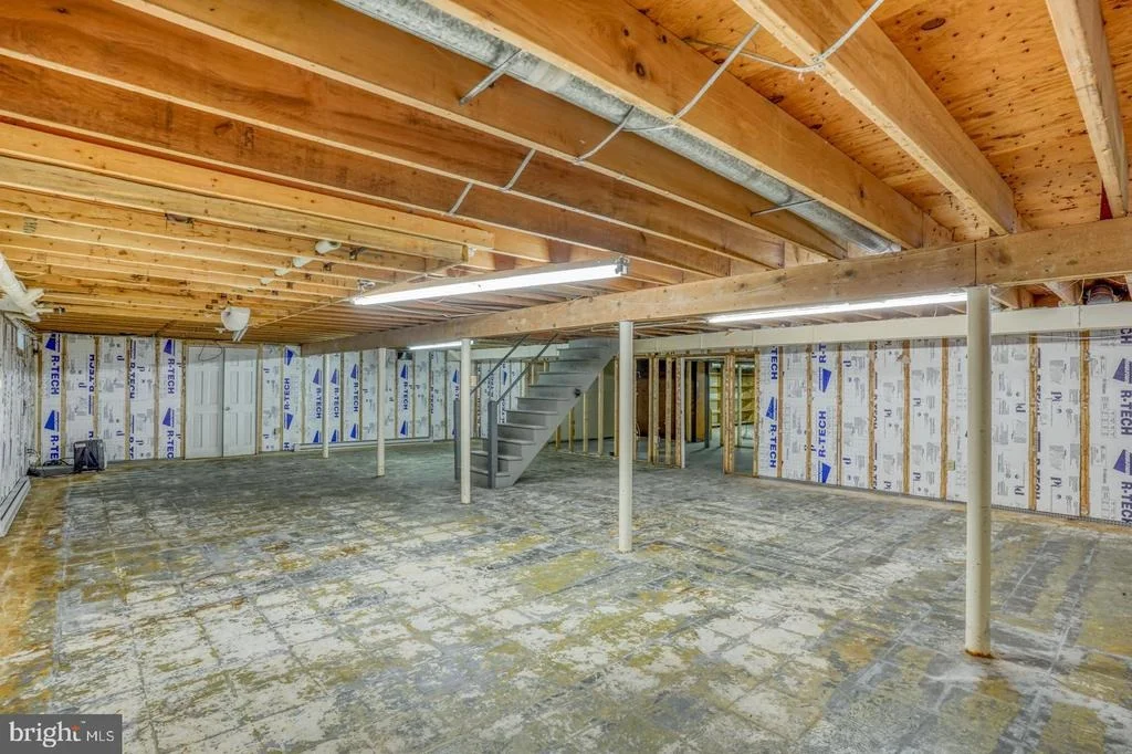 Photo of 5 WINGED FOOT ROAD