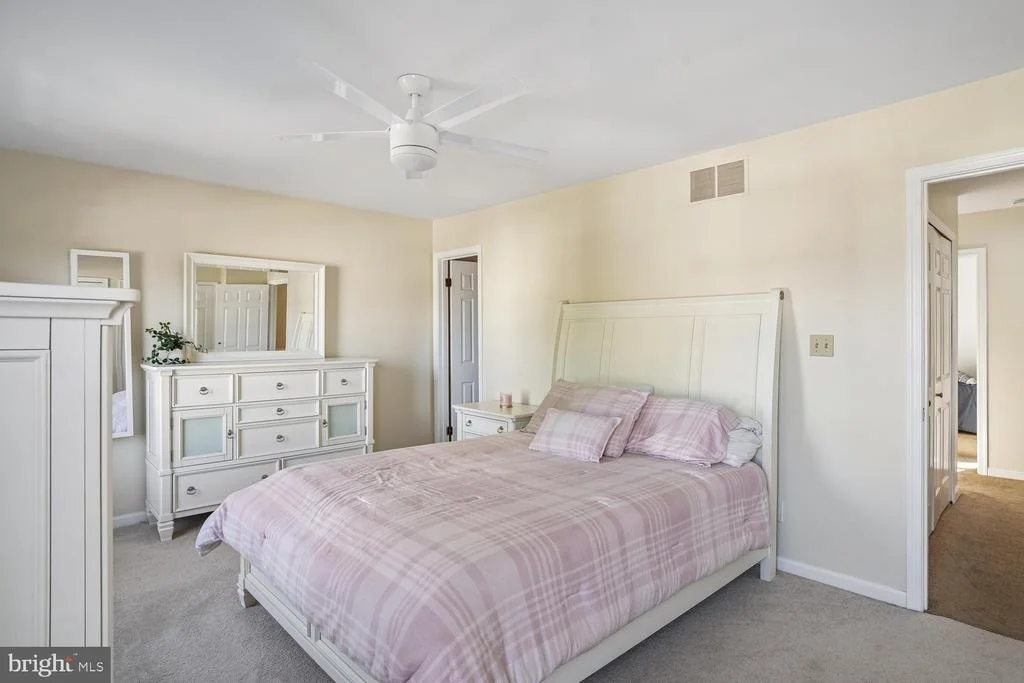 Photo of 1638 MIDLAND ROAD