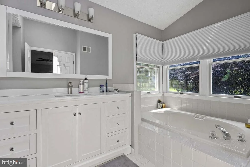 Photo of 2725 MOORES VALLEY