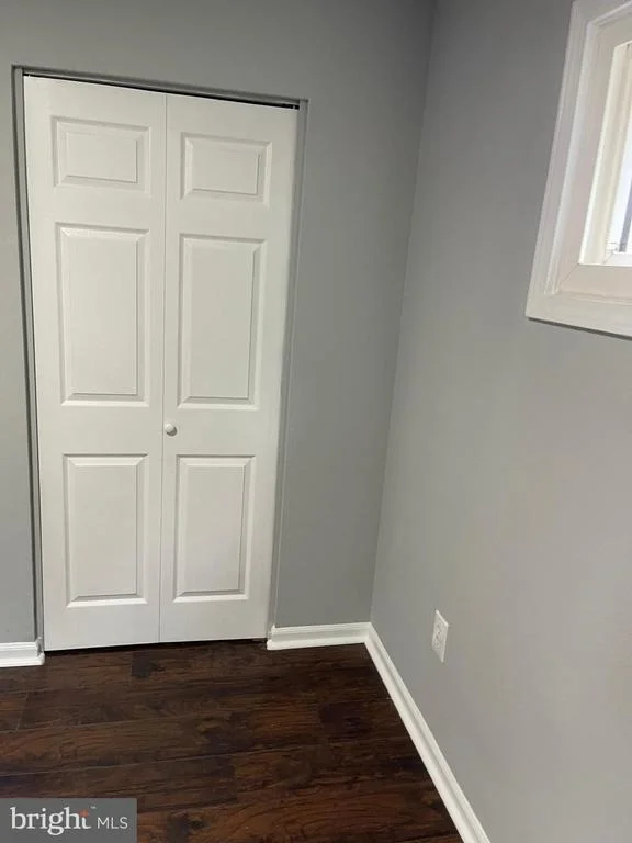 Photo of 610 W NETTLE TREE ROAD