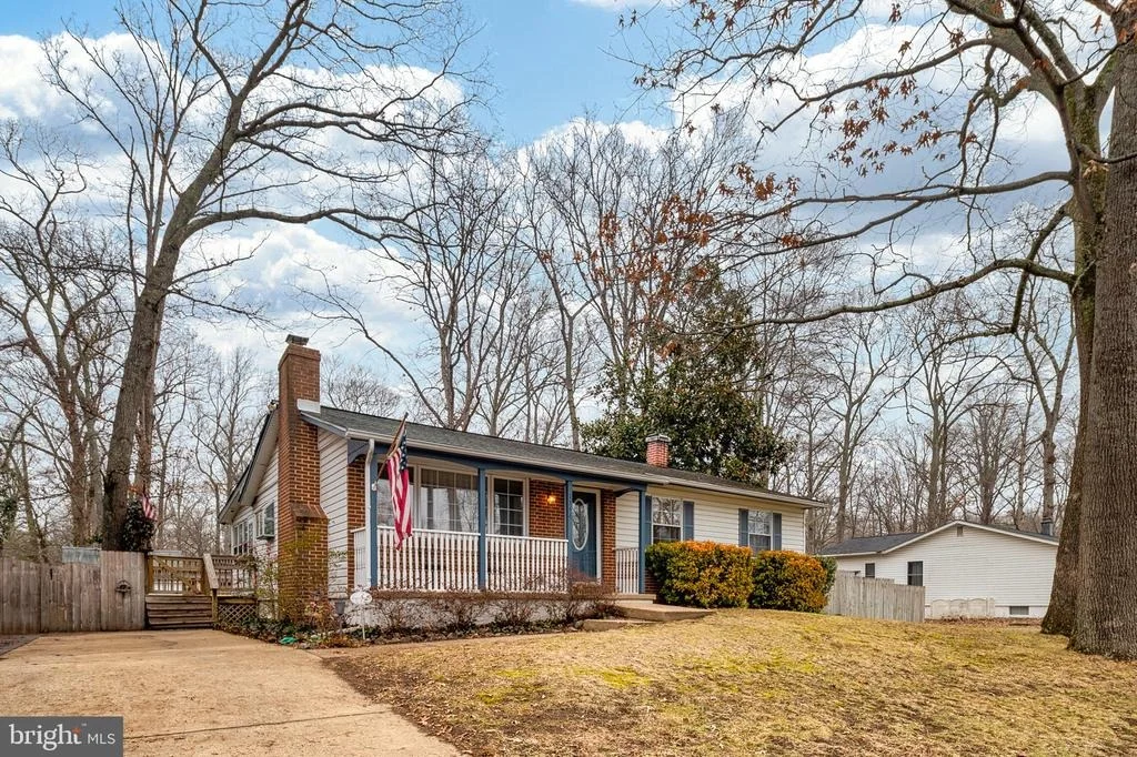 Photo of 1544 MANOR VIEW ROAD
