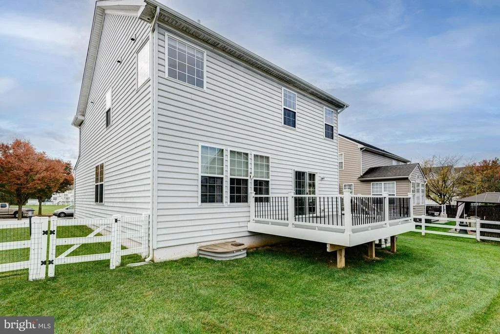 Photo of 318 NORTHHAMPTON WAY