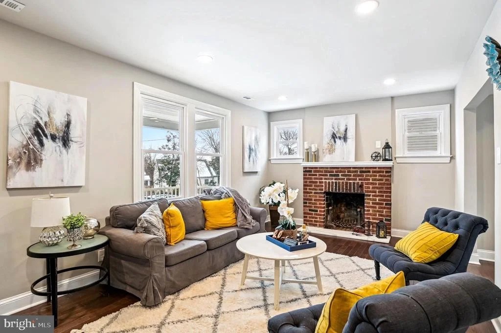 Photo of 10 HILLSIDE ROAD