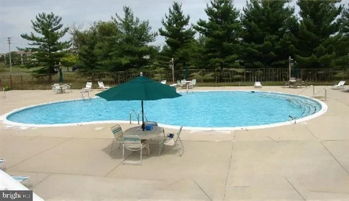 Photo of 5661 CRABAPPLE DRIVE