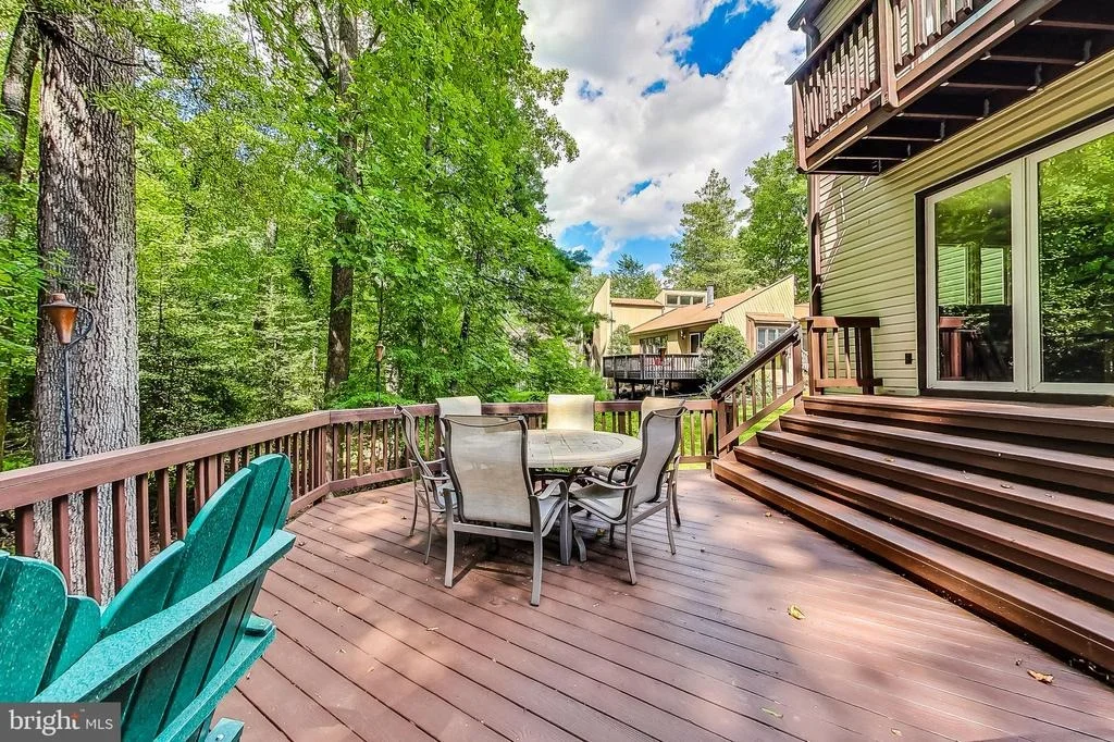Photo of 2452 FREETOWN DRIVE