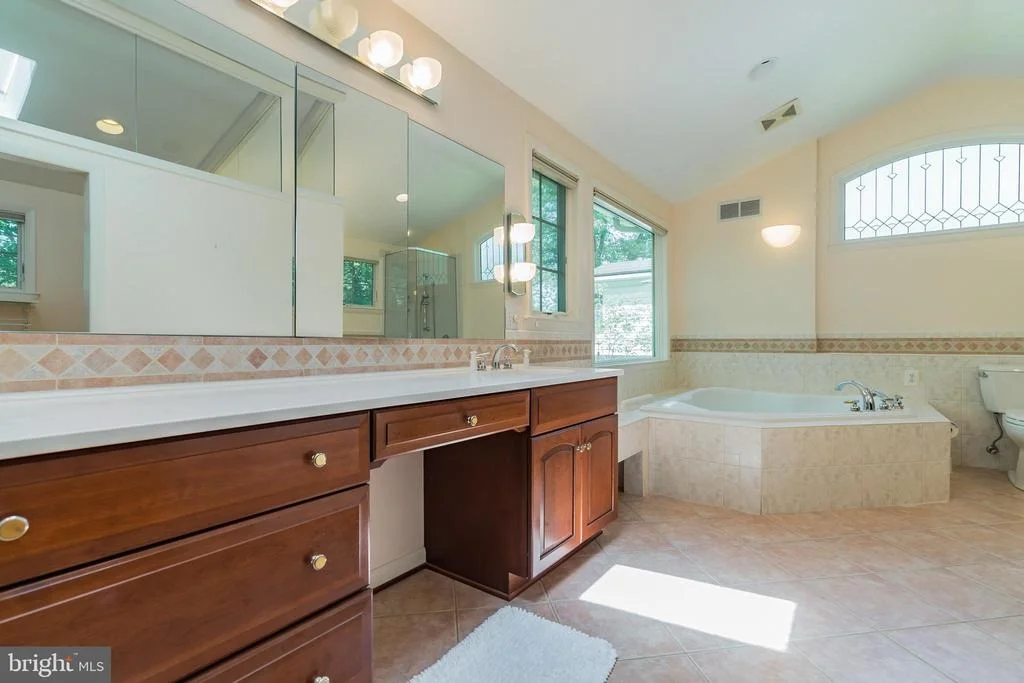 Photo of 7100 WICK LANE