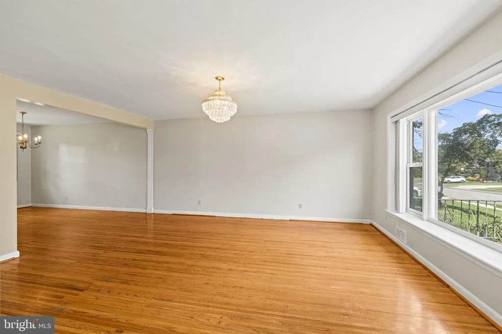 Photo of 440 WILLOW DRIVE