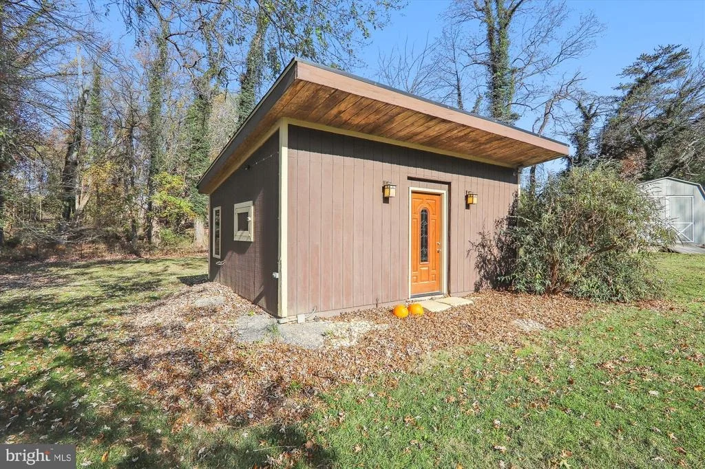 Photo of 18301 BROOKE ROAD