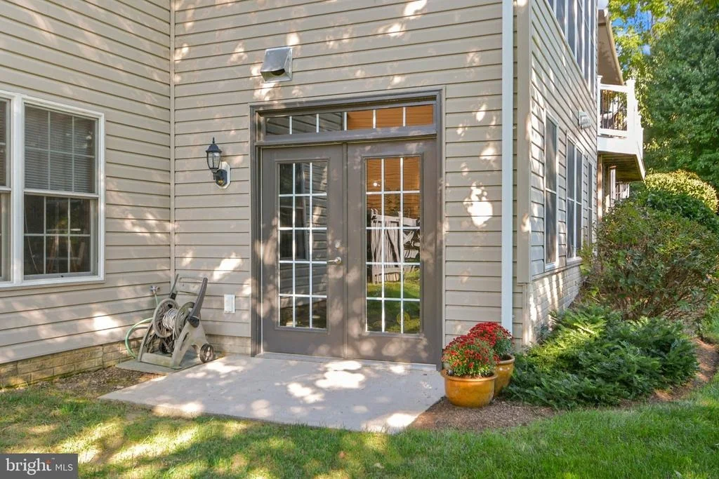 Photo of 4606 MOCKINGBIRD LANE