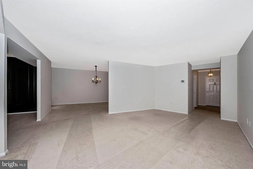 Photo of Unit 1104 at 15101 INTERLACHEN DRIVE