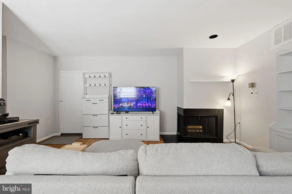 Photo of Unit 302 at 117 E STREET SE
