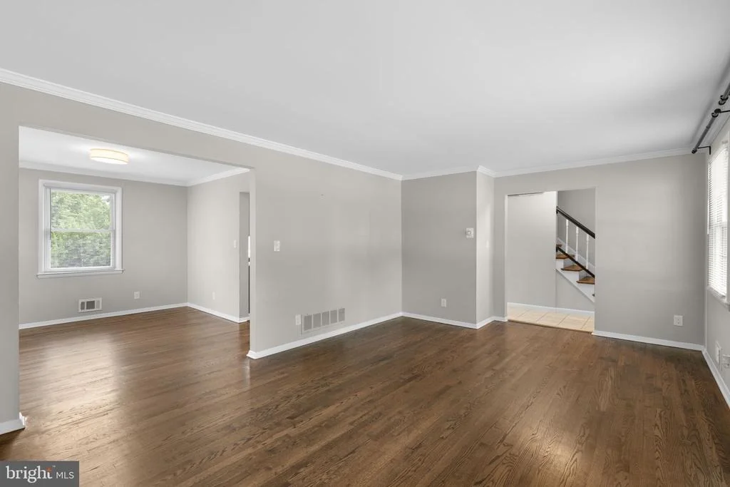 Photo of 1024 BOSLEY ROAD