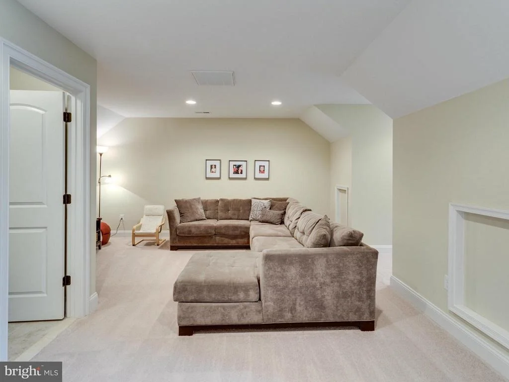Photo of 6501 JOYCE ROAD