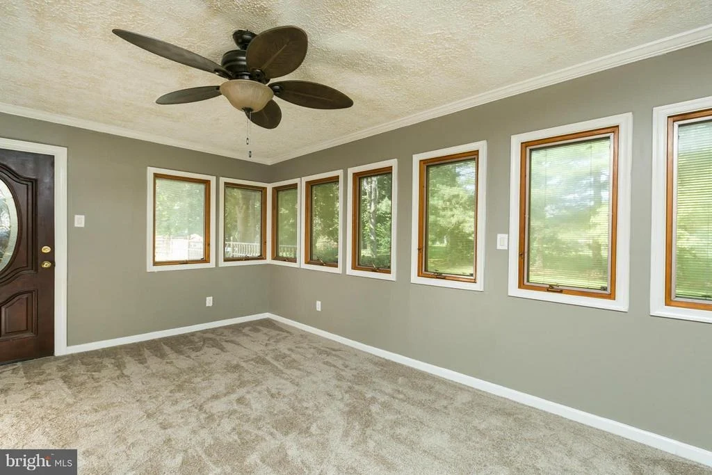 Photo of 18516 ROLLING ACRES WAY