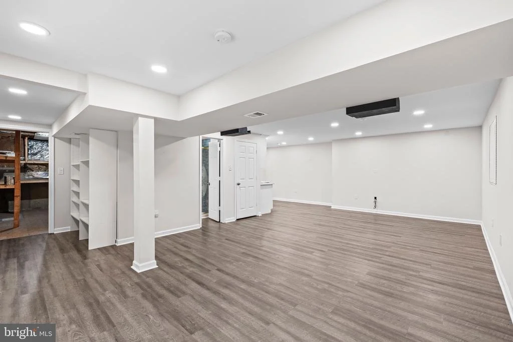 Photo of 6836 COMPTON HEIGHTS CIRCLE