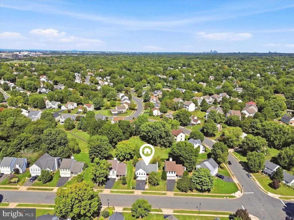 Photo of 13704 SPRINGHAVEN DRIVE