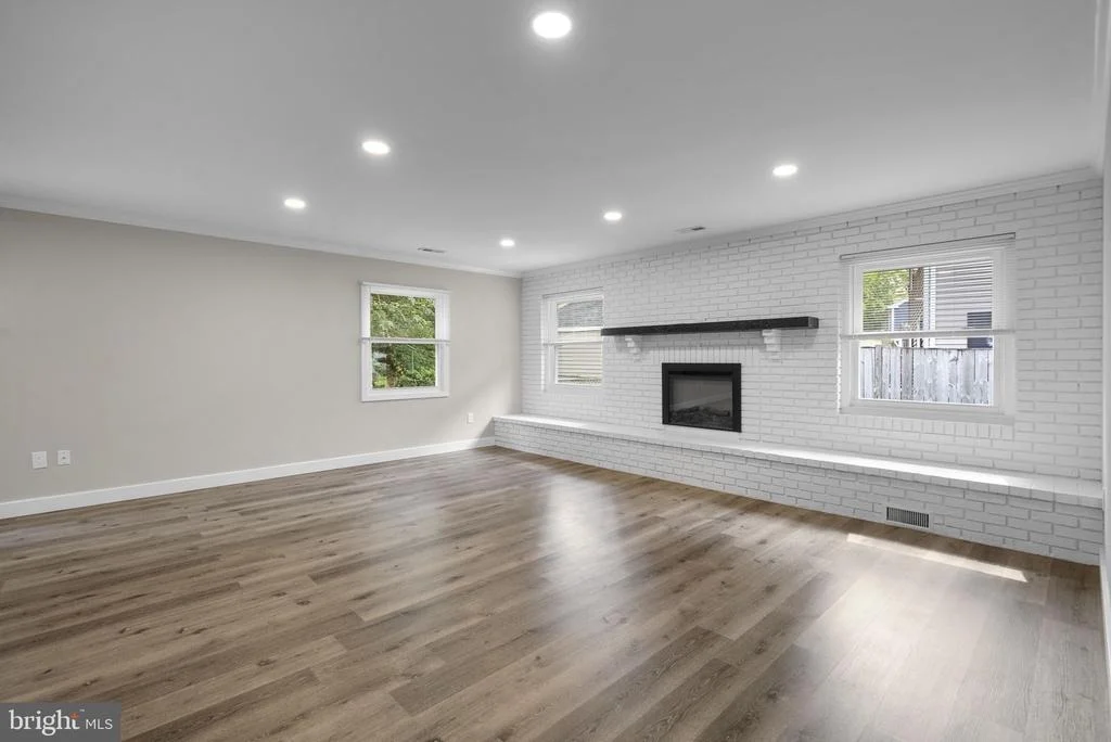 Photo of 12211 MALIN LANE