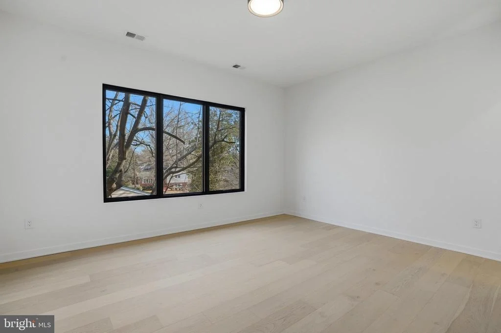 Photo of 7103 WESTBURY ROAD