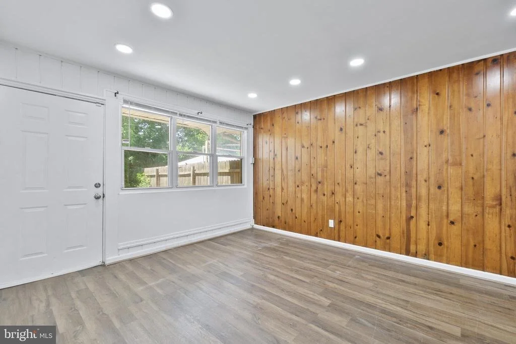 Photo of 7634 NORMANDY ROAD