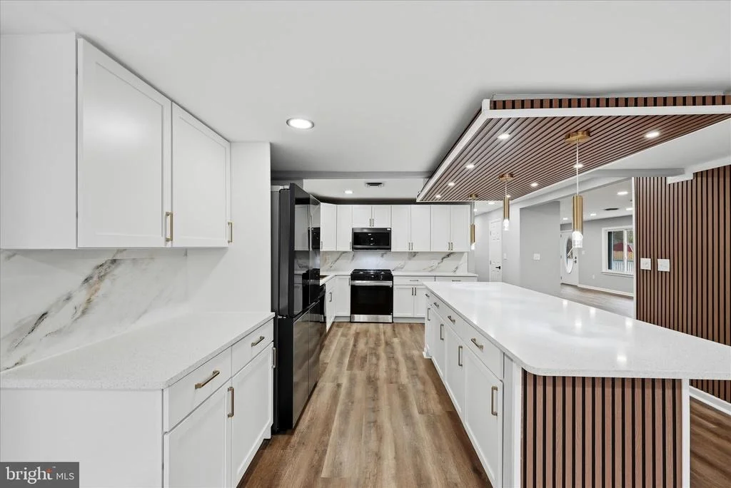 Photo of 2639 LOGMILL ROAD
