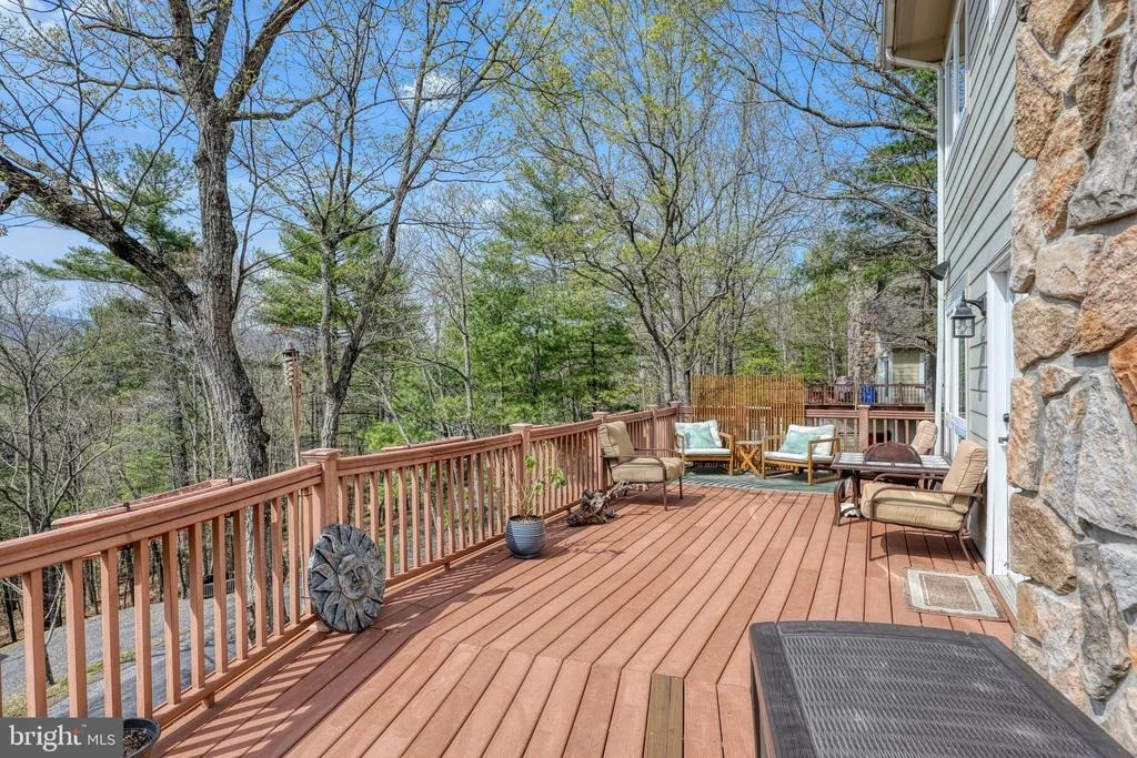 Photo of 167 WILLIAMS LANE
