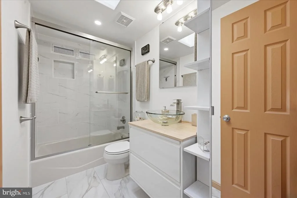Photo of 10929 HOWLAND DRIVE